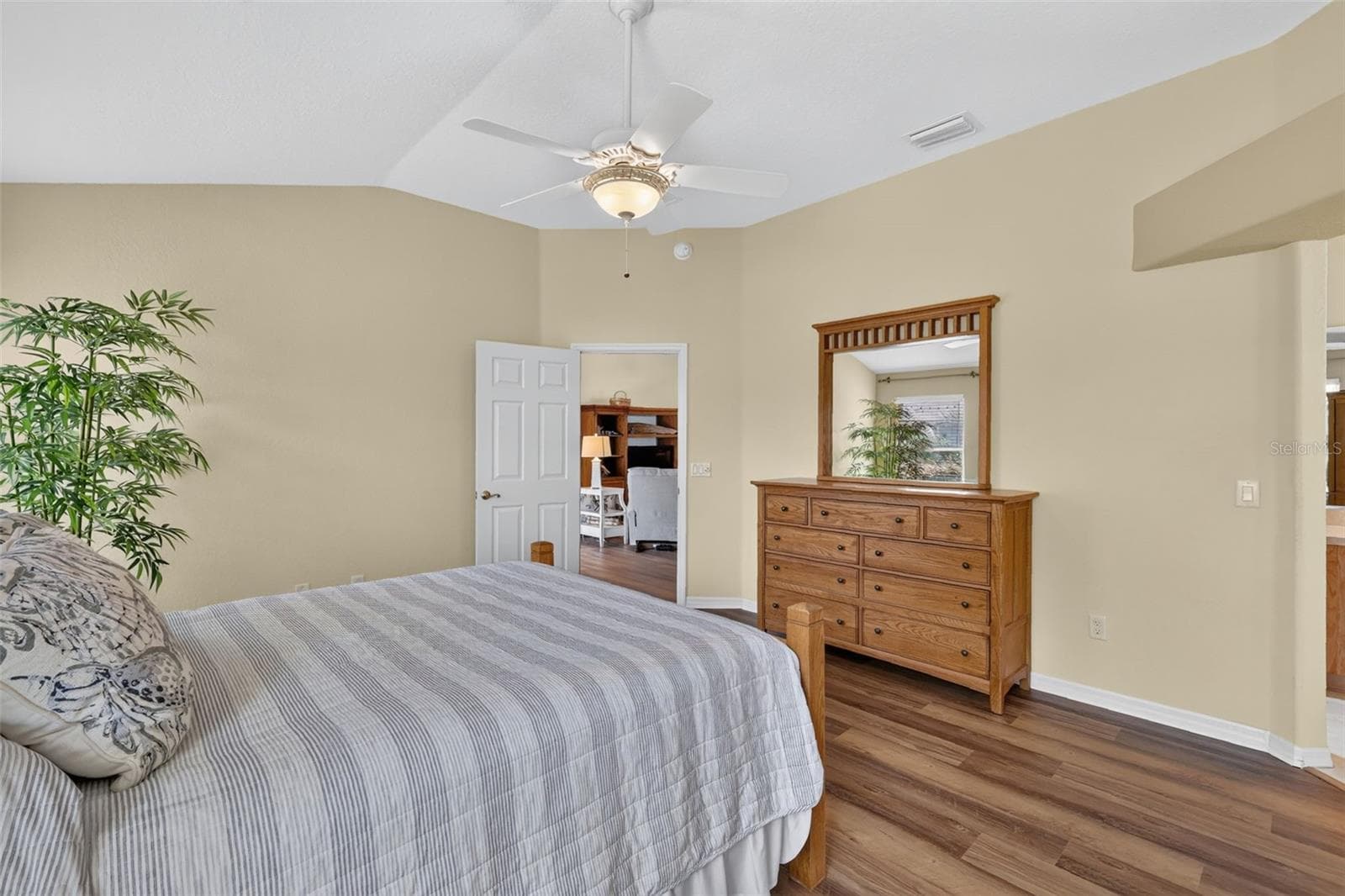 Single Family Residence at 16573 SE 77TH NORTHRIDGE CT, THE VILLAGES, photo 17 of 35