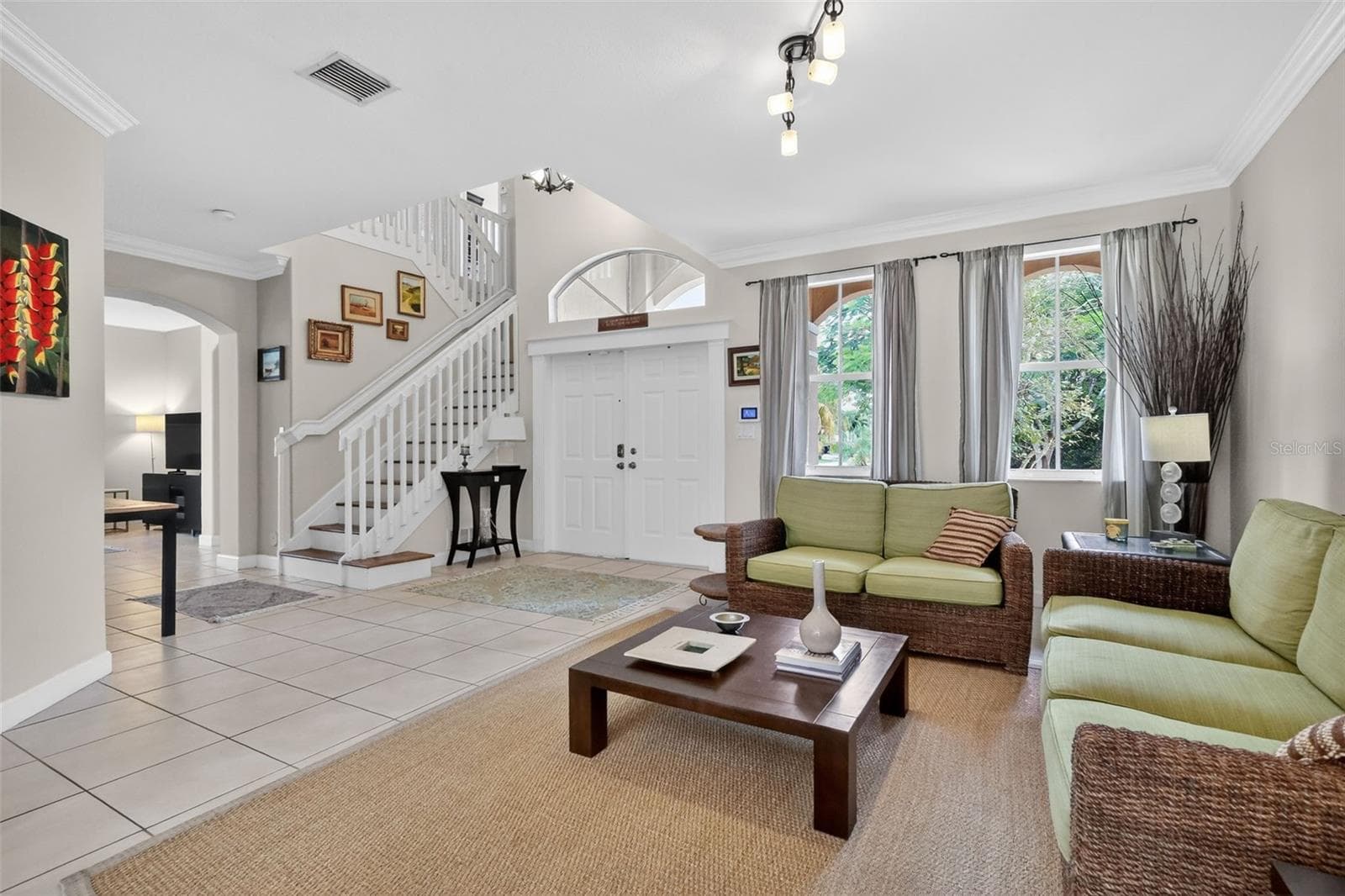 FOTER LIVING RM - 15144 SW 20TH ST, MIAMI