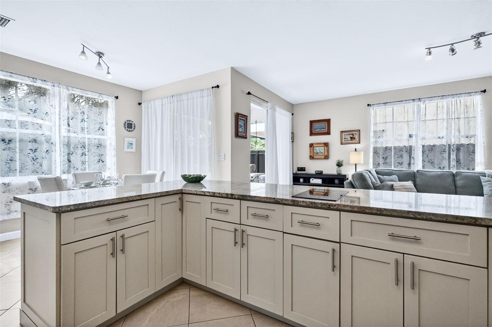 KITCHEN - 15144 SW 20TH ST, MIAMI