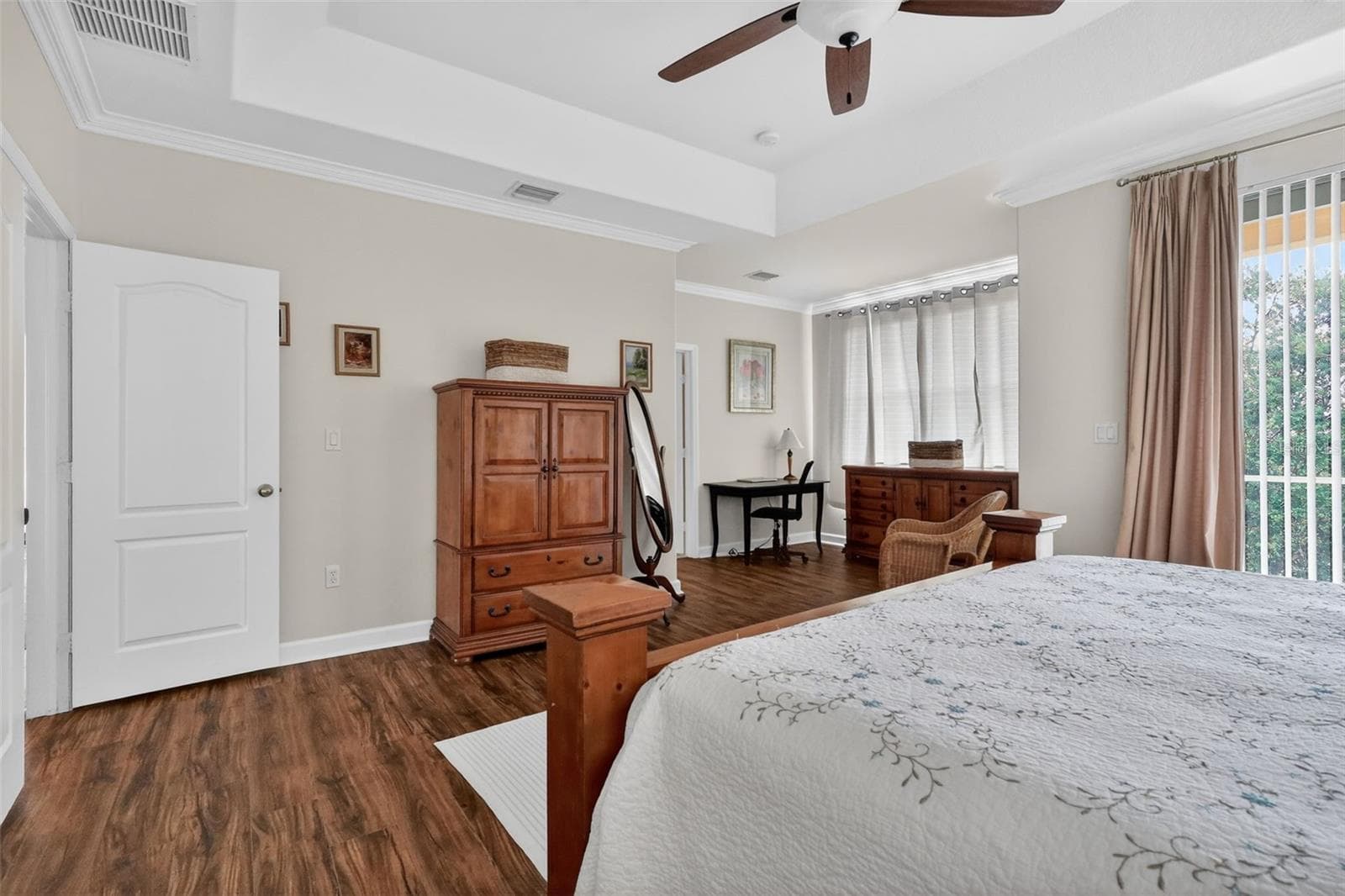 PRIMARY BEDROOM - 15144 SW 20TH ST, MIAMI
