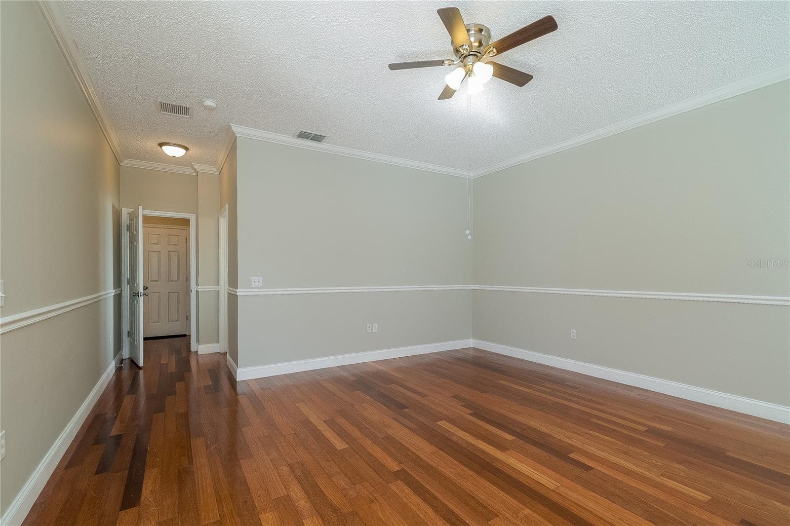 Single Family Residence at 204 TARANTO WAY, KISSIMMEE, photo 3 of 15
