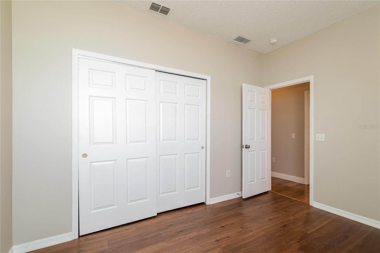 Single Family Residence at 204 TARANTO WAY, KISSIMMEE, photo 12 of 15