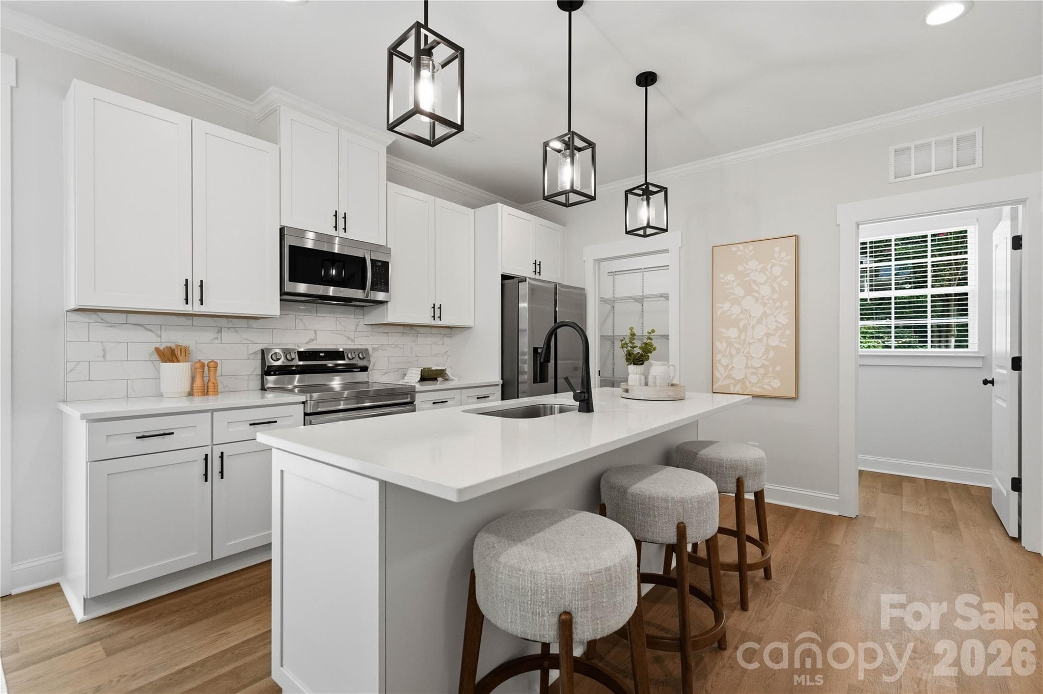 Single Family Residence at 14133 Woodhurst Lane, Mint Hill, photo 14 of 41