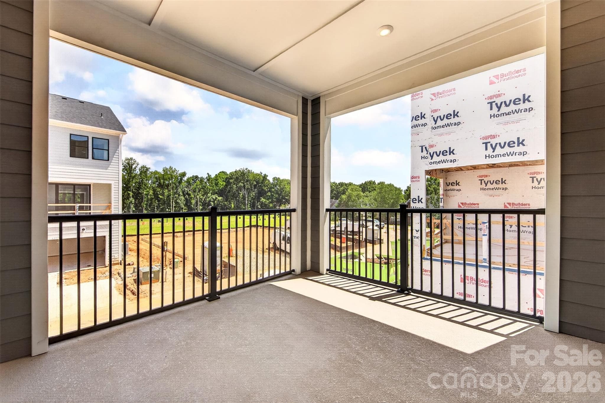 Covered outdoor living - 6012 Yellow Buckeye Drive, Charlotte