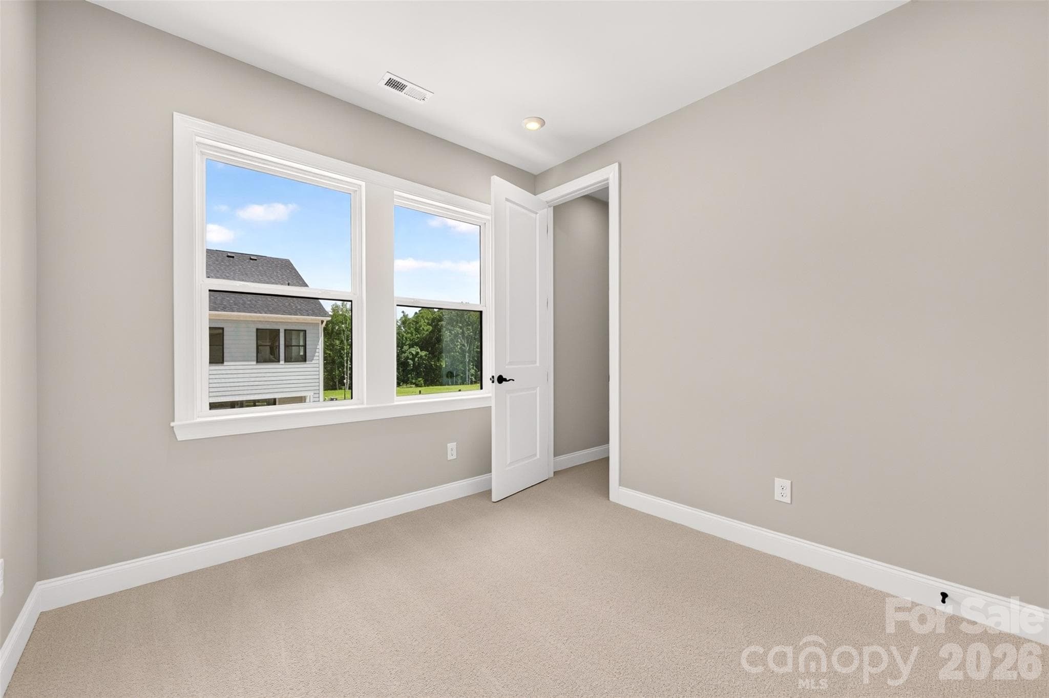 Secondary bedroom - 6012 Yellow Buckeye Drive, Charlotte