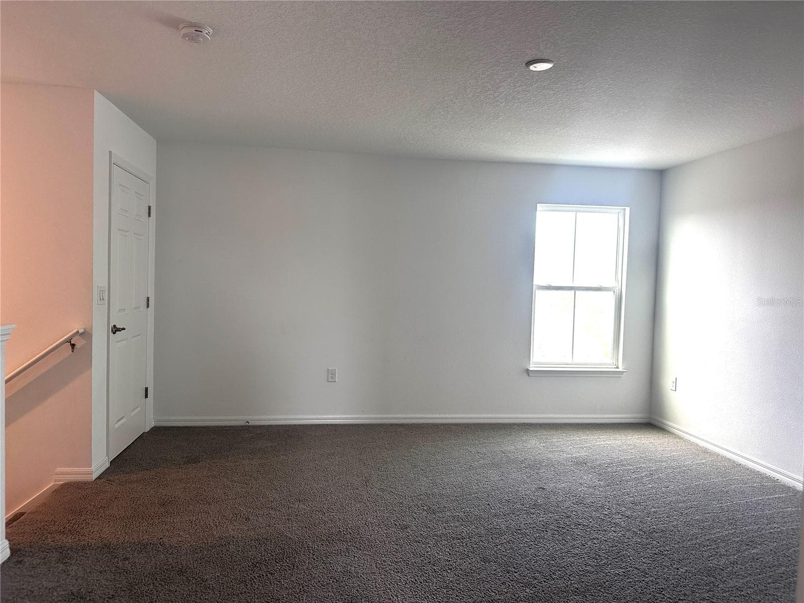 bonus room w/ large walk-in closet - 7580 SW 63RD LANE RD, OCALA