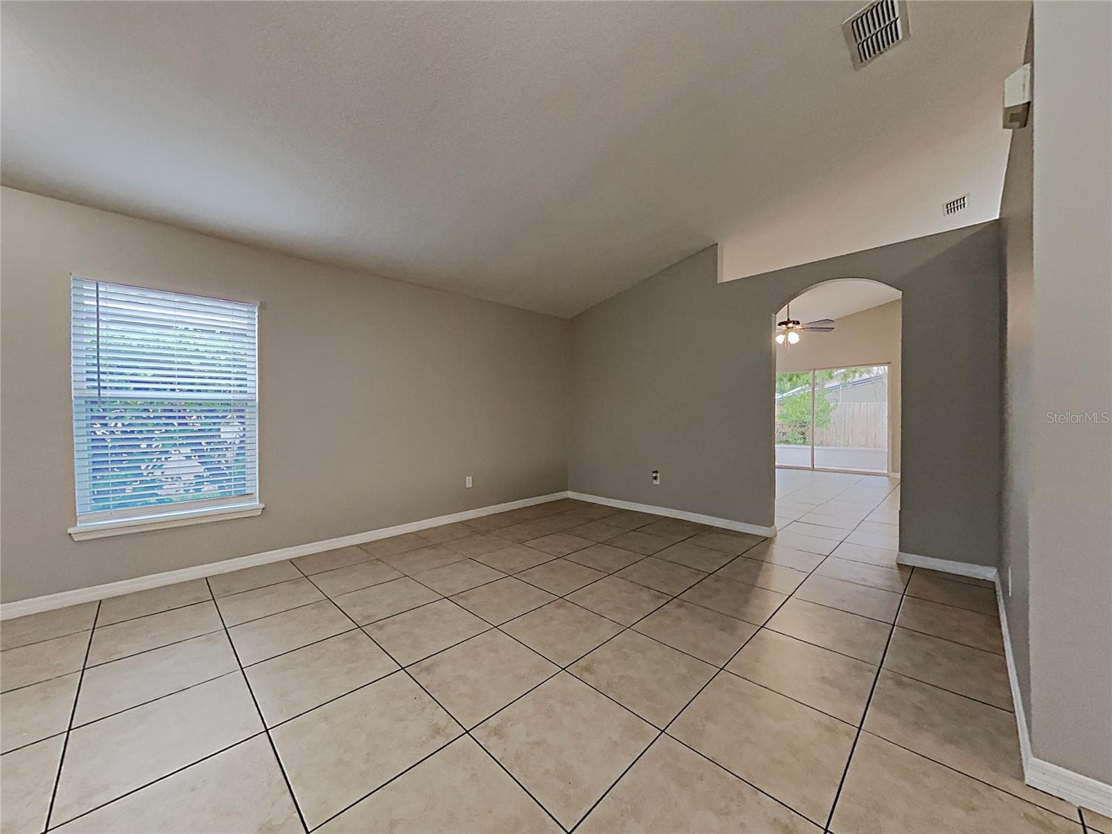 Single Family Residence at 511 WELLESLY ST, OVIEDO, photo 3 of 17