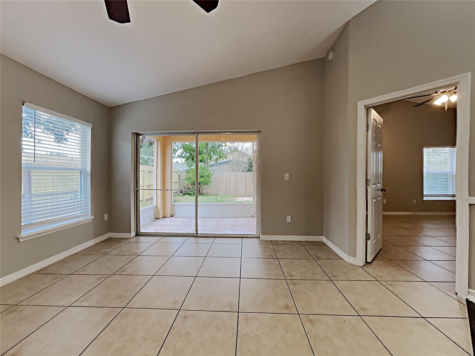 Single Family Residence at 511 WELLESLY ST, OVIEDO, photo 4 of 17