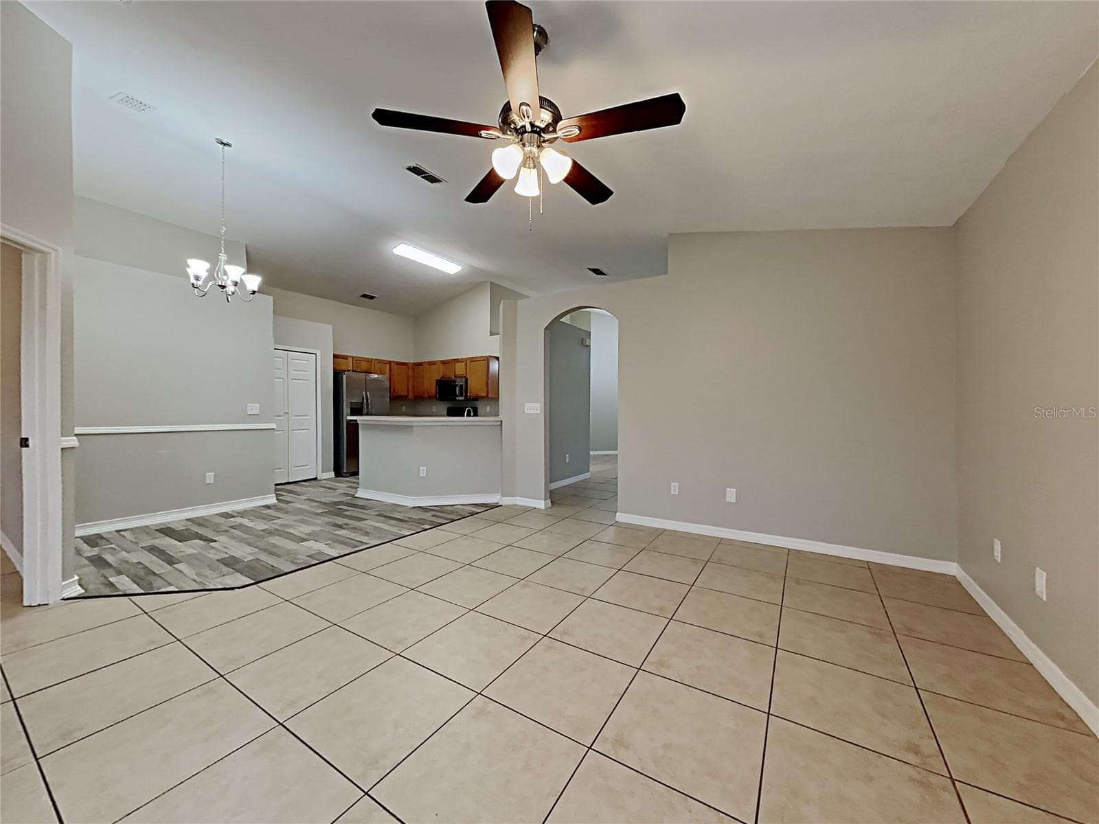 Single Family Residence at 511 WELLESLY ST, OVIEDO, photo 5 of 17