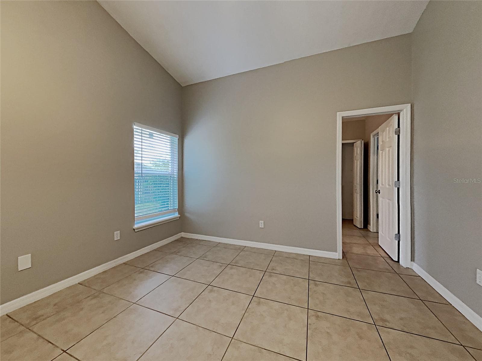 Single Family Residence at 511 WELLESLY ST, OVIEDO, photo 13 of 17