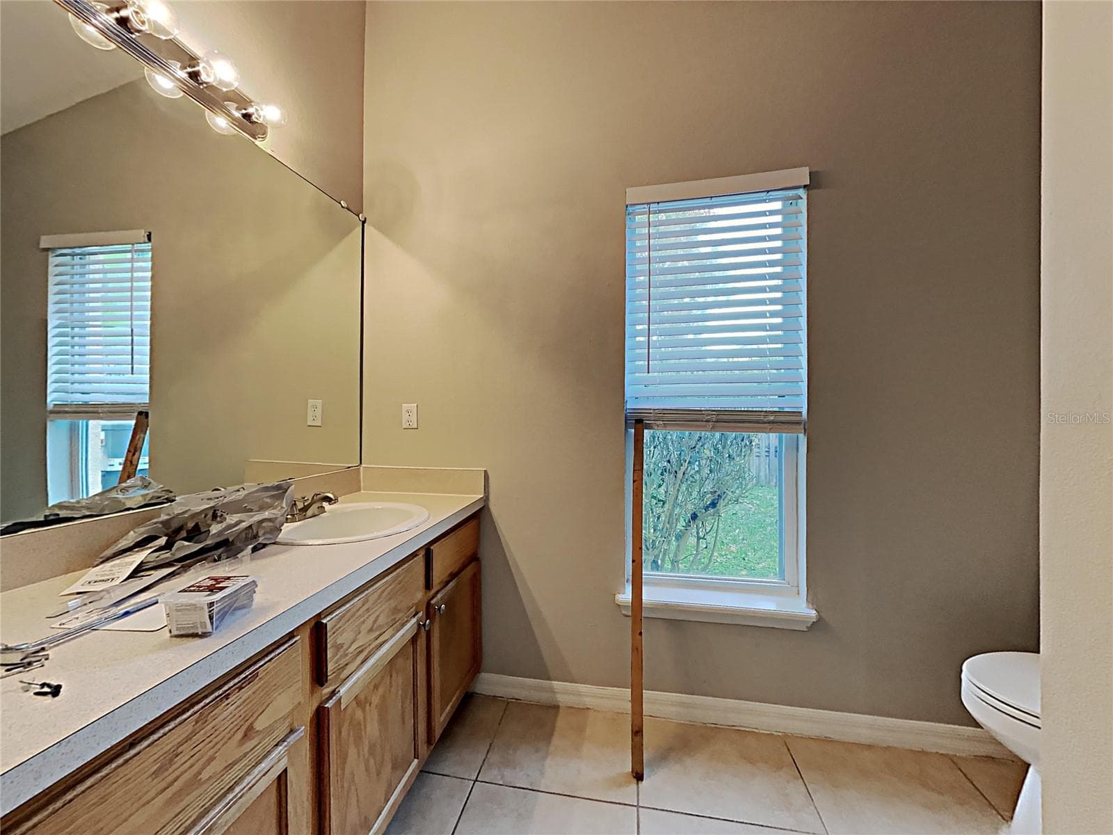 Single Family Residence at 511 WELLESLY ST, OVIEDO, photo 14 of 17