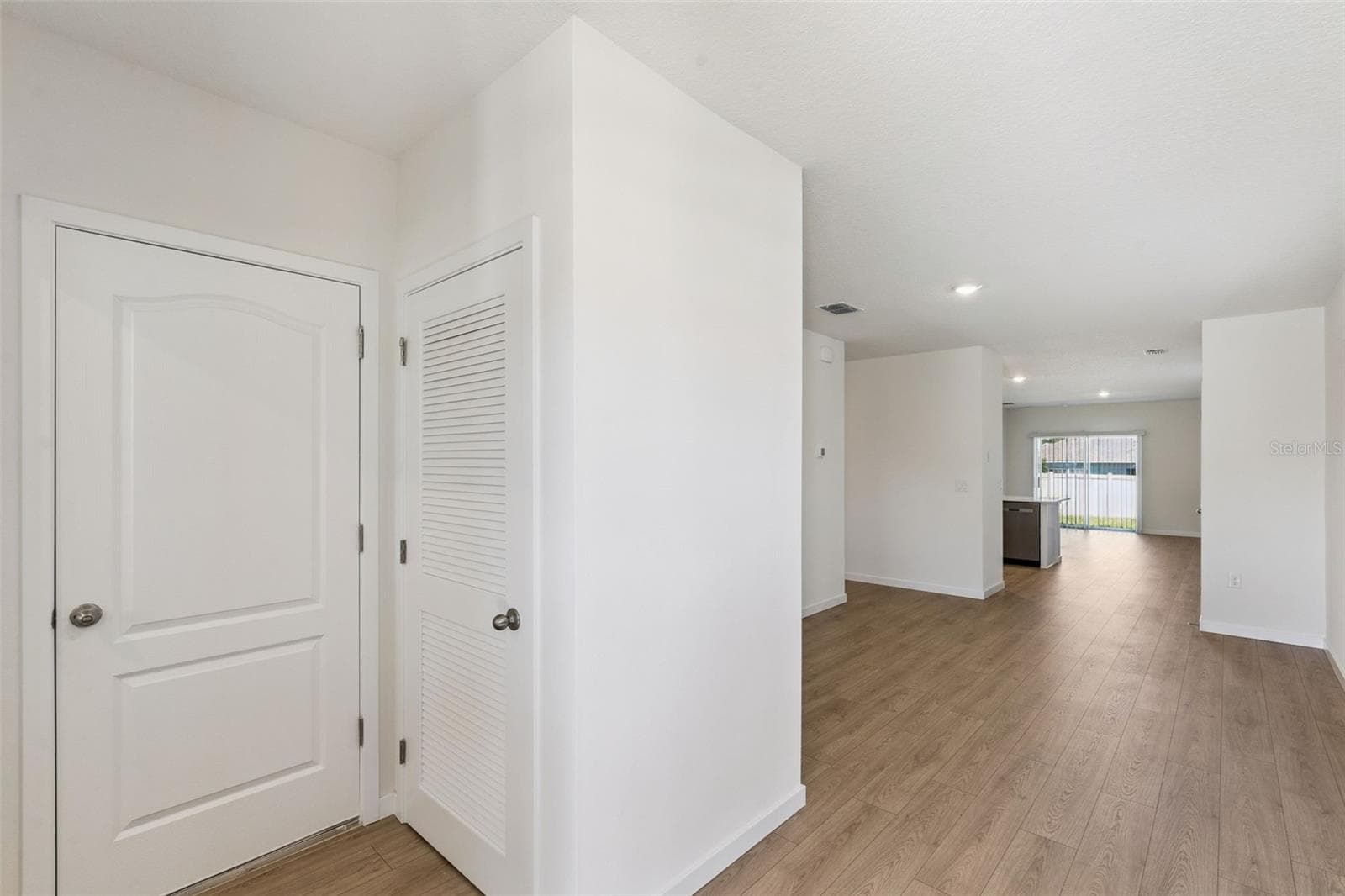 Single Family Residence at 3313 SPINEYWOOD DR, OCOEE, photo 6 of 39