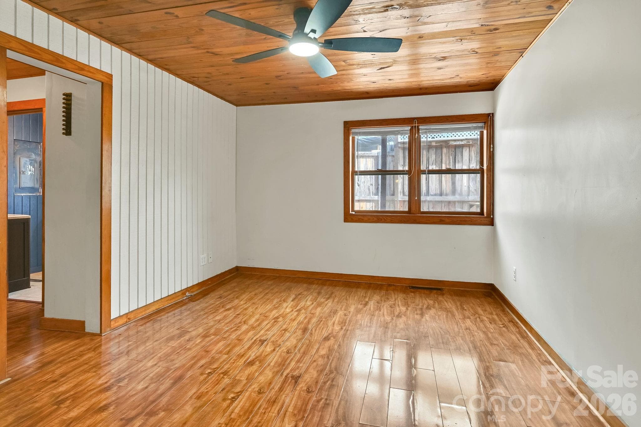 Single Family Residence at 376 Fairview Road, Asheville, photo 15 of 33