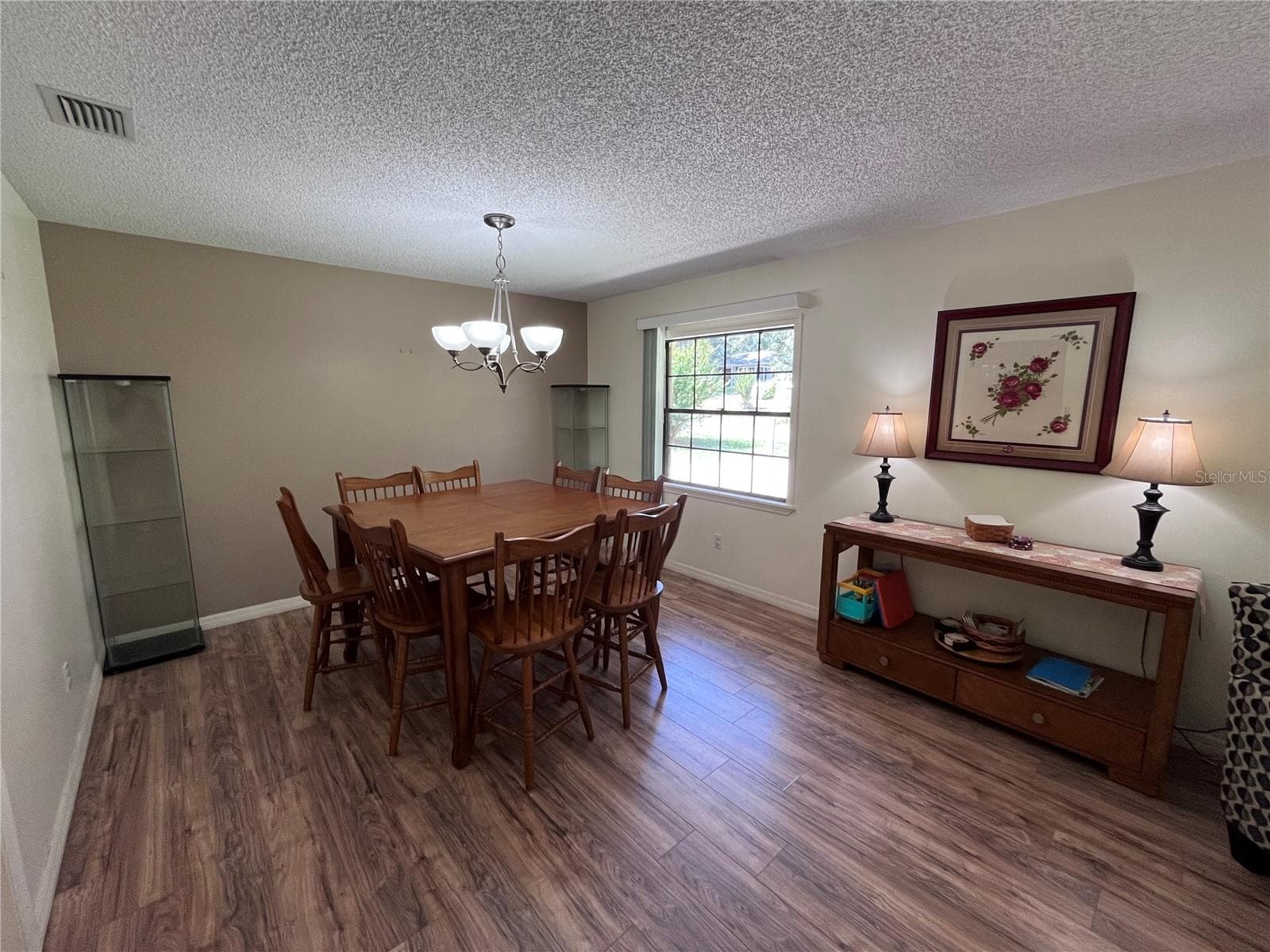 Single Family Residence at 2117 YORKSHIRE DR, DELAND, photo 8 of 16