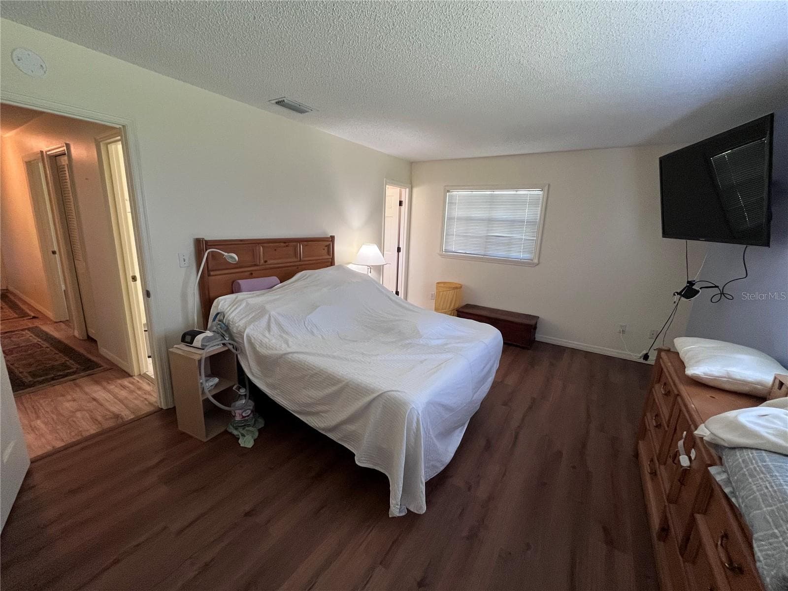 Single Family Residence at 2117 YORKSHIRE DR, DELAND, photo 9 of 16