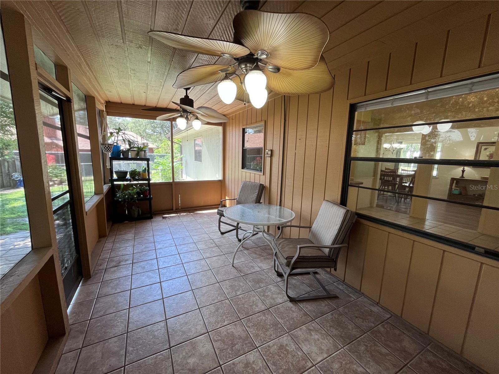 Single Family Residence at 2117 YORKSHIRE DR, DELAND, photo 14 of 16