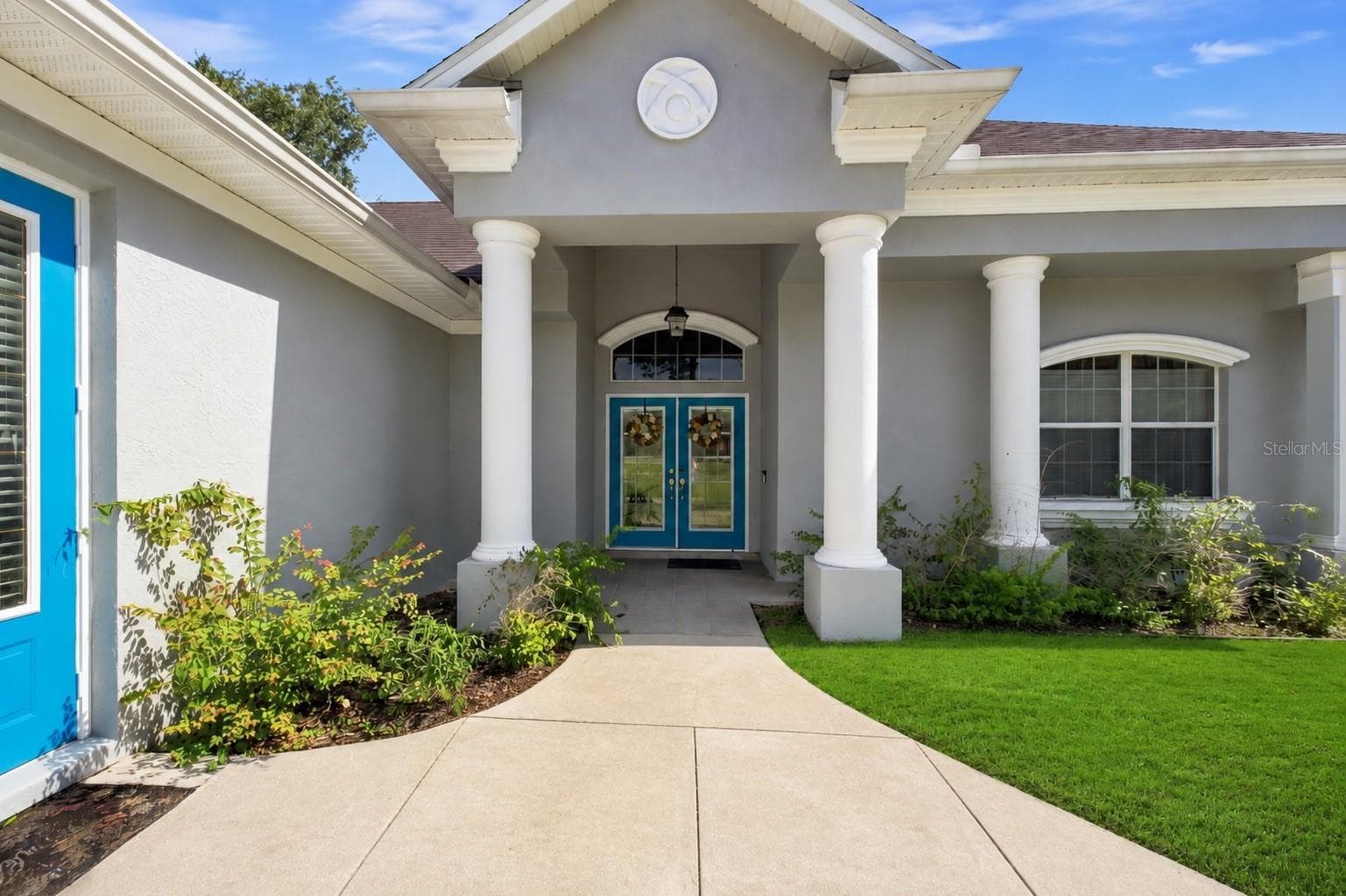 Front entry - 11200 WOODLAND WATERS BLVD, WEEKI WACHEE
