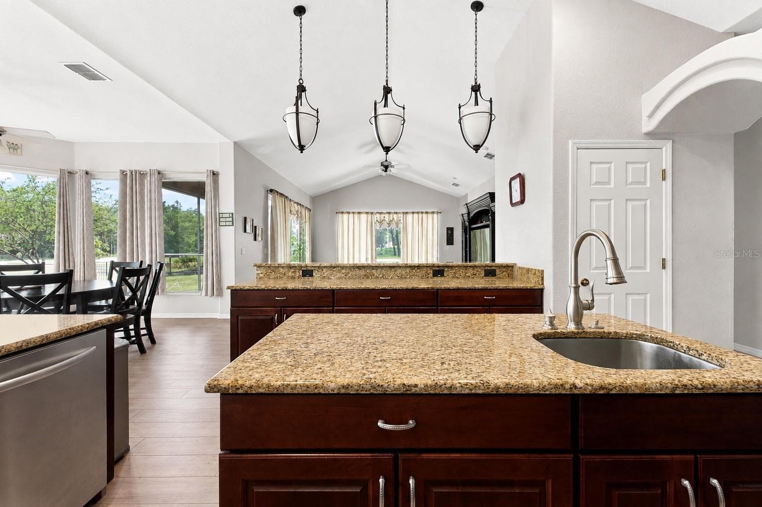 Kitchen - 11200 WOODLAND WATERS BLVD, WEEKI WACHEE