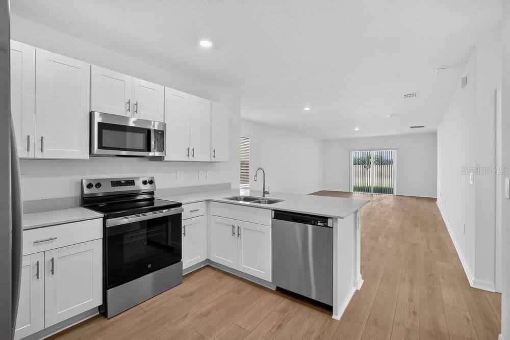13747 Squall ~ Ready Now - 13747 SQUALL LN, HUDSON