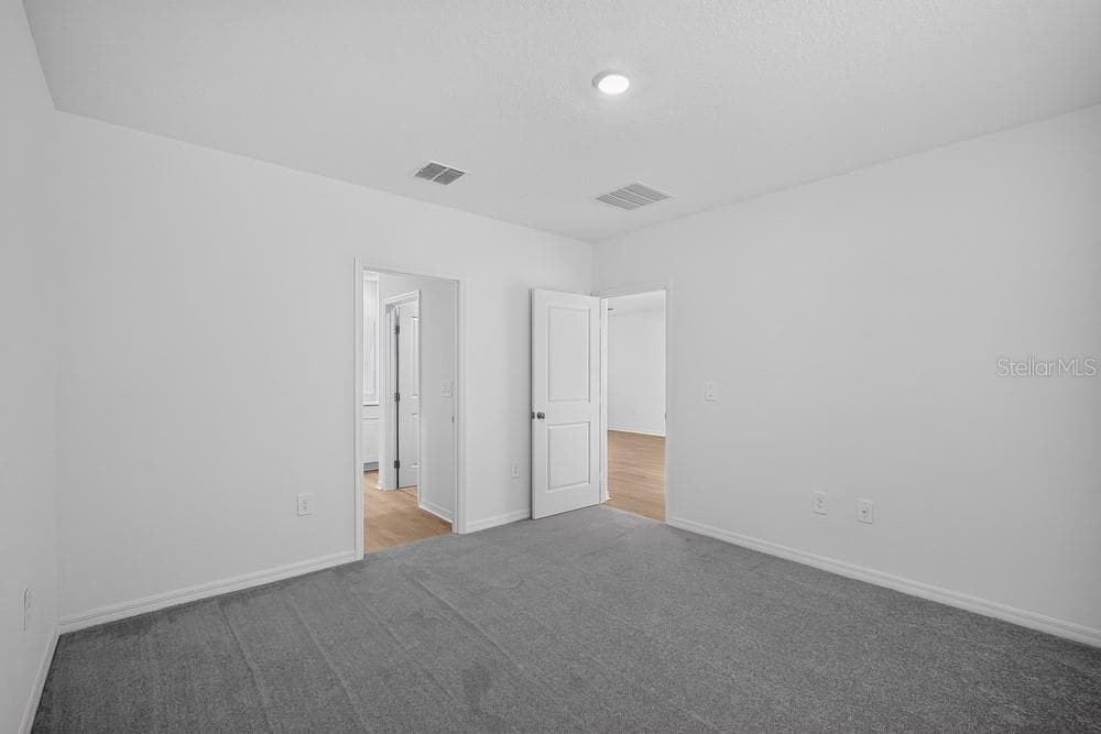 13747 Squall ~ Ready Now - 13747 SQUALL LN, HUDSON