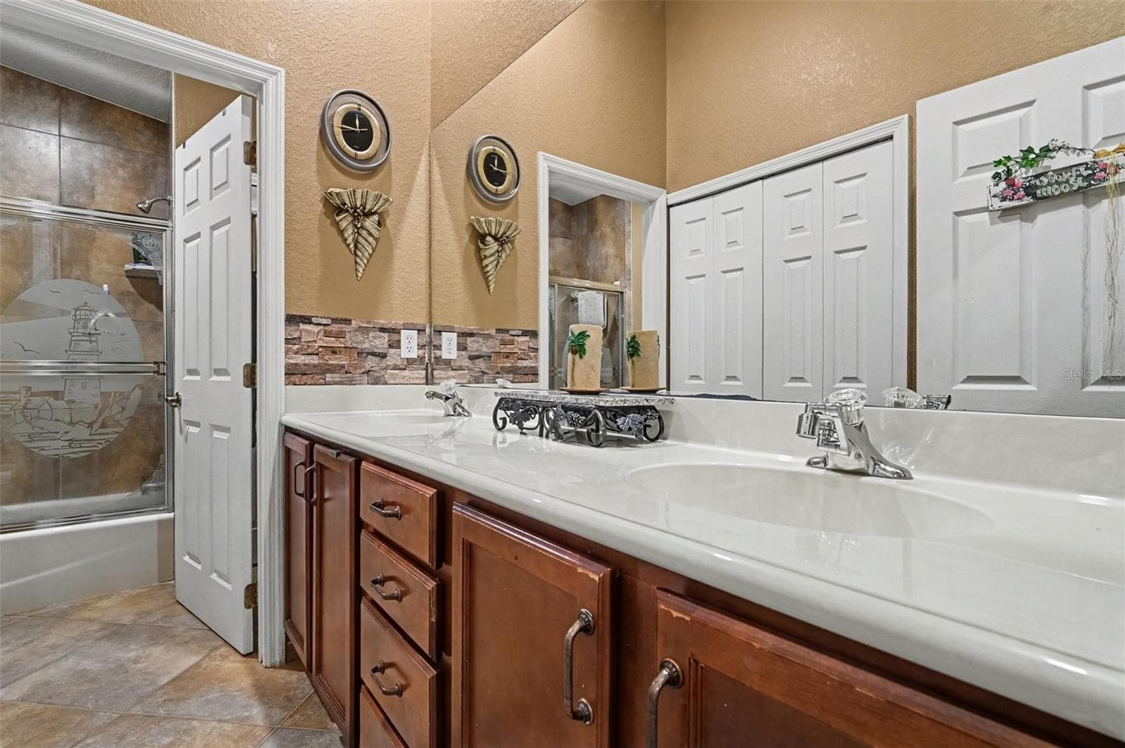 Townhouse at 2289 HERITAGE DR, TITUSVILLE, photo 22 of 30
