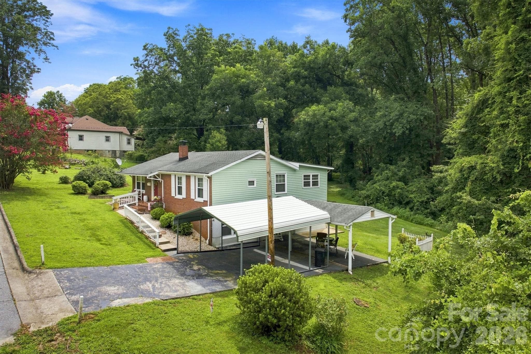 Single Family Residence at 121 Rhyne Street, Morganton, photo 20 of 23