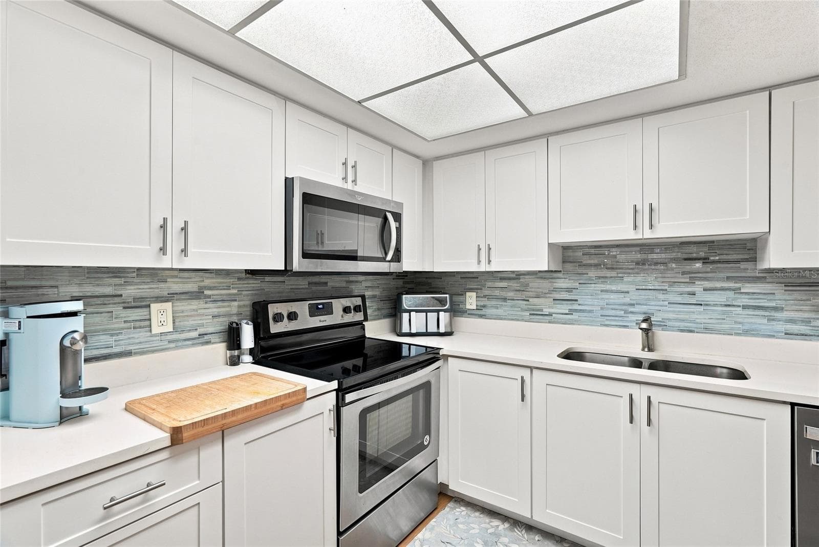 Condominium at 1801 E LAKE RD #17C, PALM HARBOR, photo 9 of 30