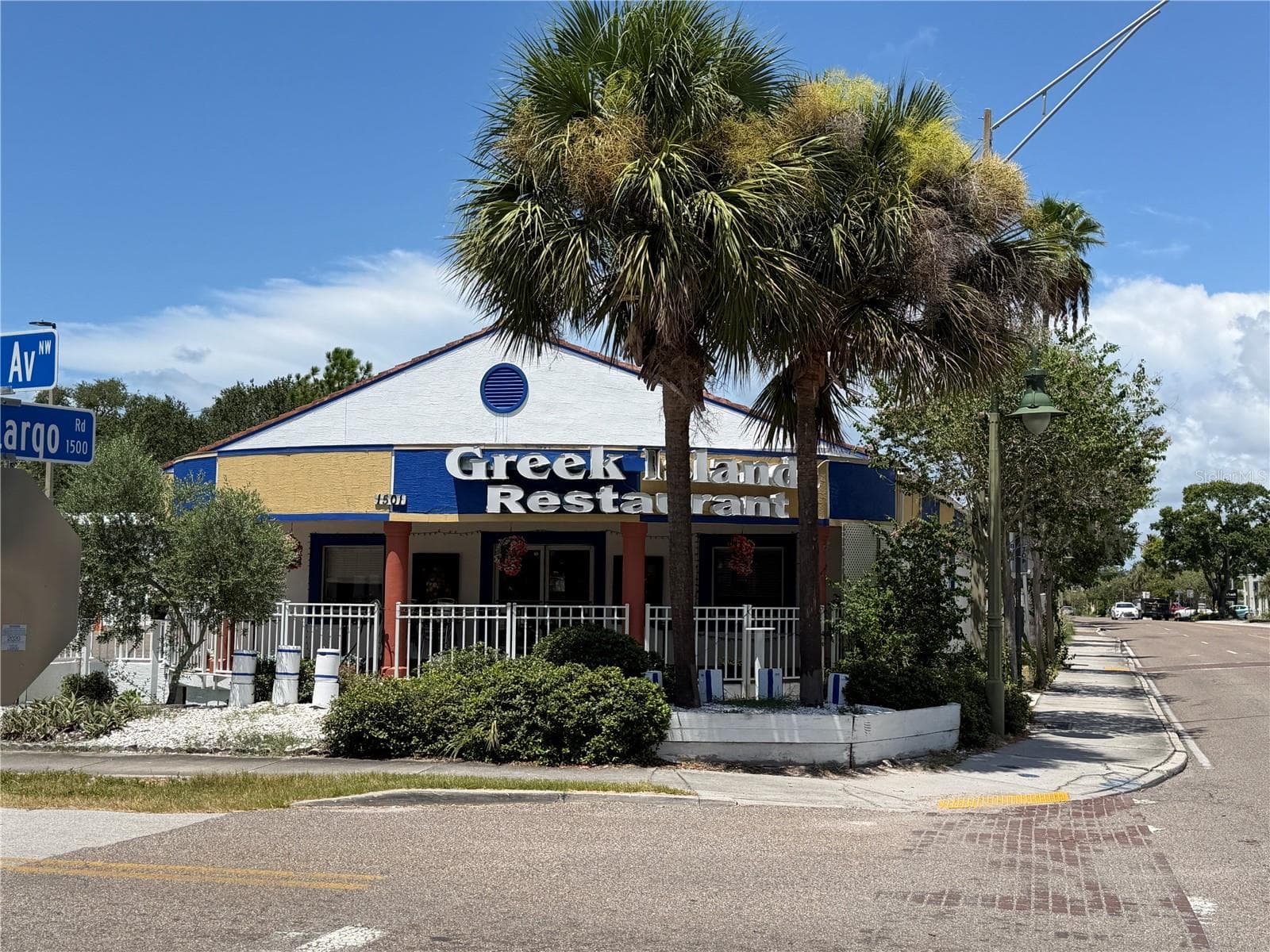 1501 CLEARWATER LARGO RD N