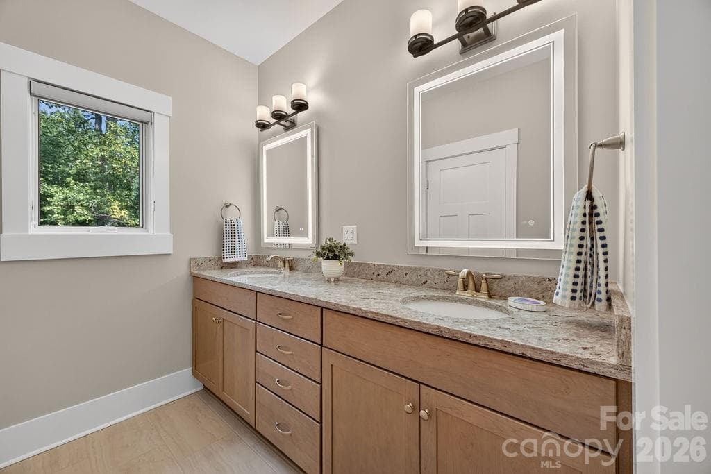 Townhouse at 152 Sports Village Drive, Hendersonville, photo 15 of 45