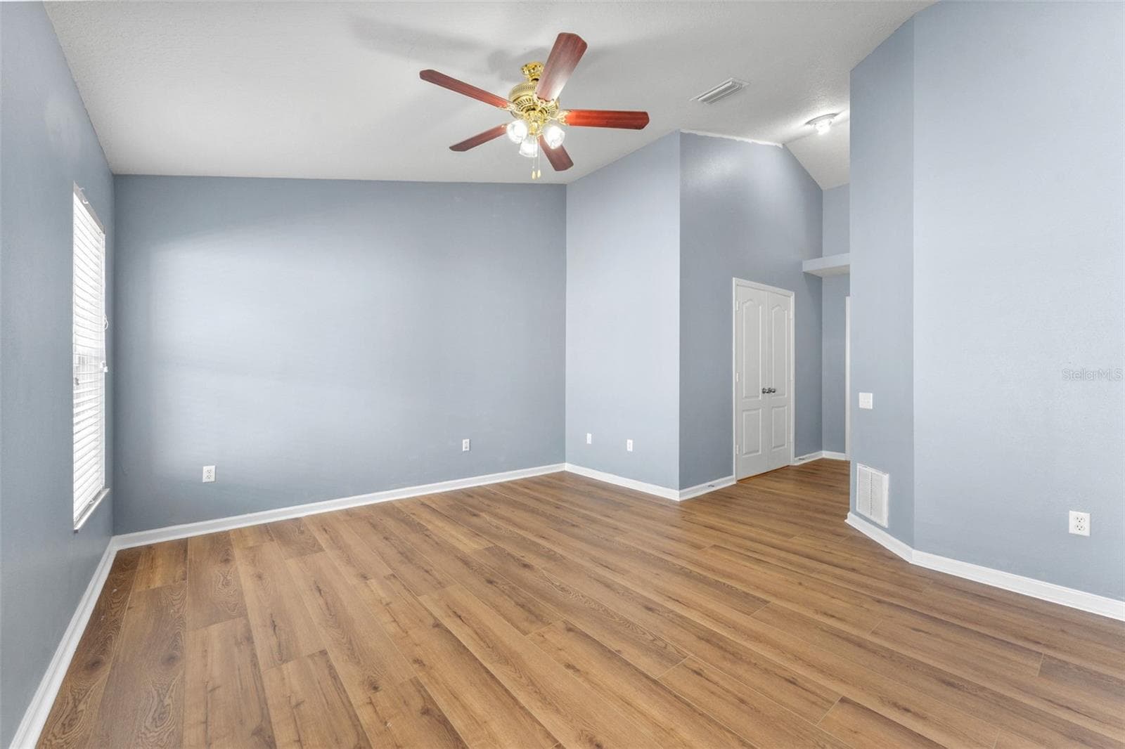 Single Family Residence at 30407 STAPLETON ST, WESLEY CHAPEL, photo 20 of 49