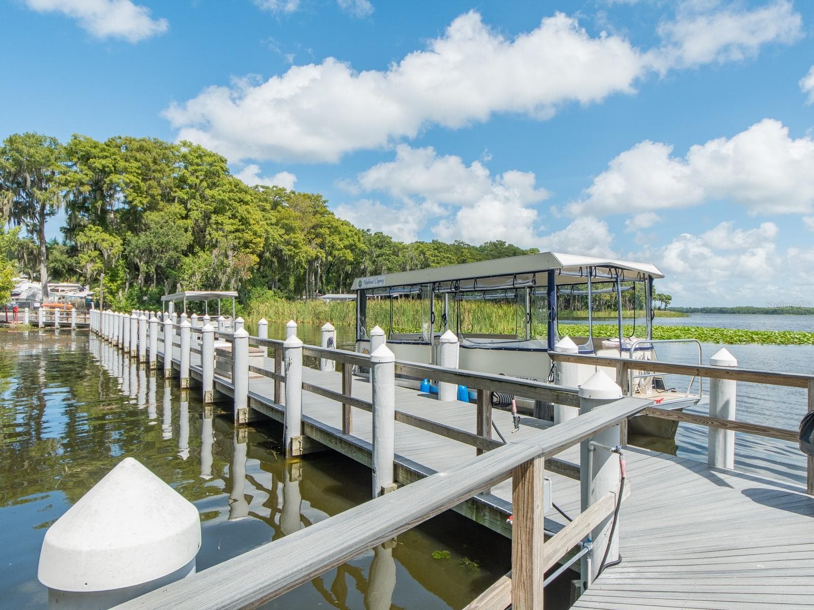 Highland Lakes community boat ramp and waterfront access- one of the many amenities available to residents through the HOA. - 1207 TIMBERBROOKE DR, PALM HARBOR