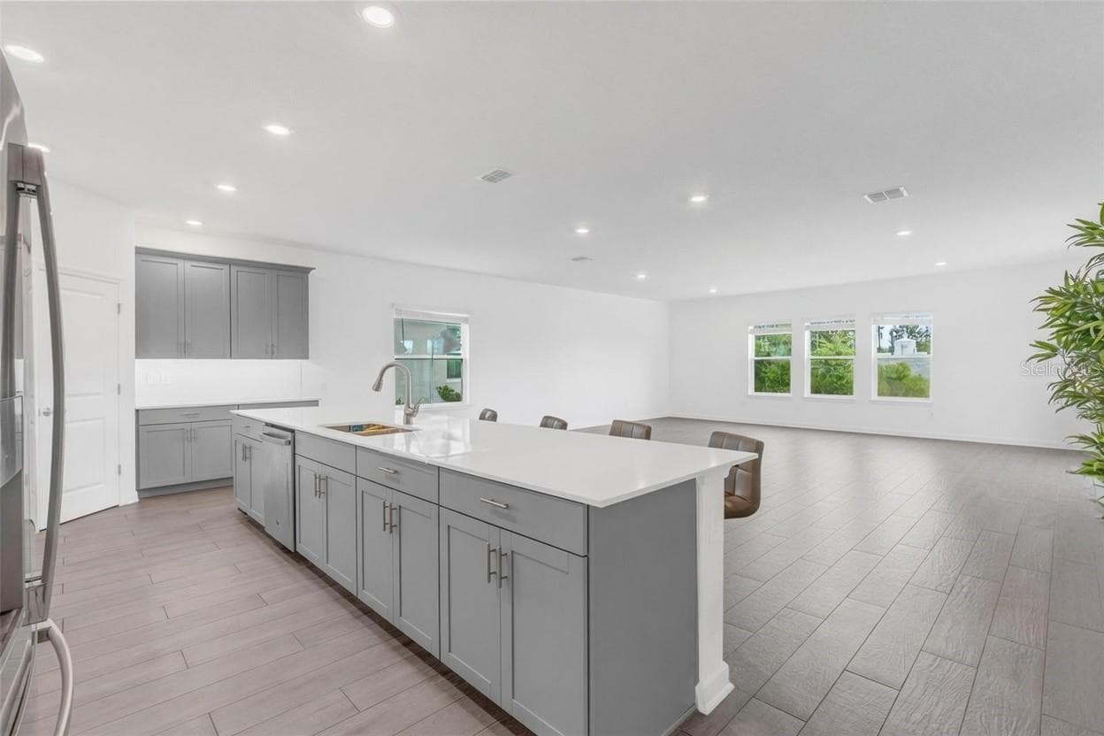 Virtually Edited - 11941 LANGUAGE WAY, ORLANDO