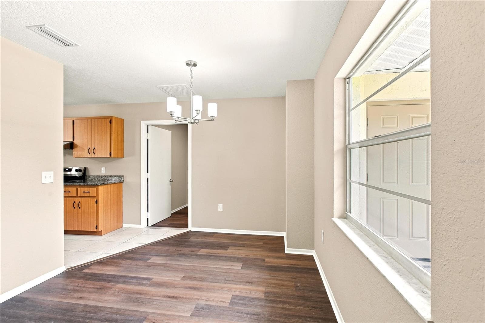 Single Family Residence at 2848 SE NORMAN AVE, ARCADIA, photo 10 of 50