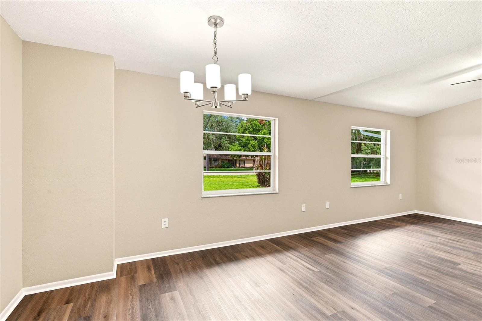 Single Family Residence at 2848 SE NORMAN AVE, ARCADIA, photo 11 of 50