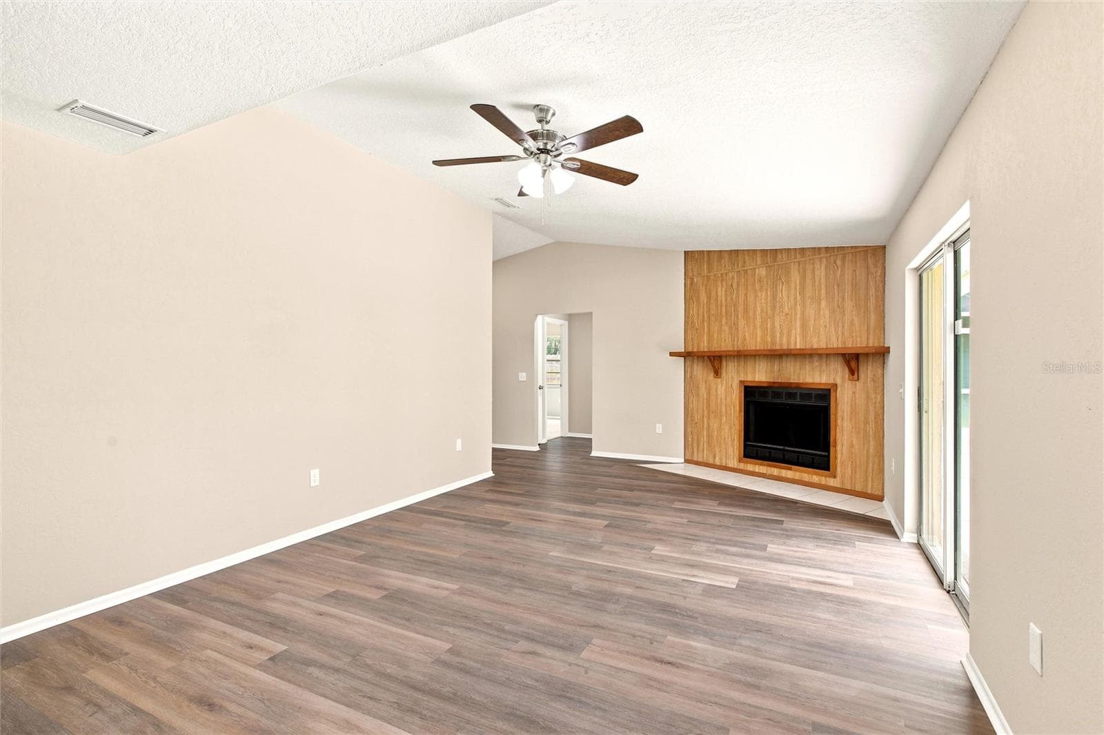 Single Family Residence at 2848 SE NORMAN AVE, ARCADIA, photo 15 of 50