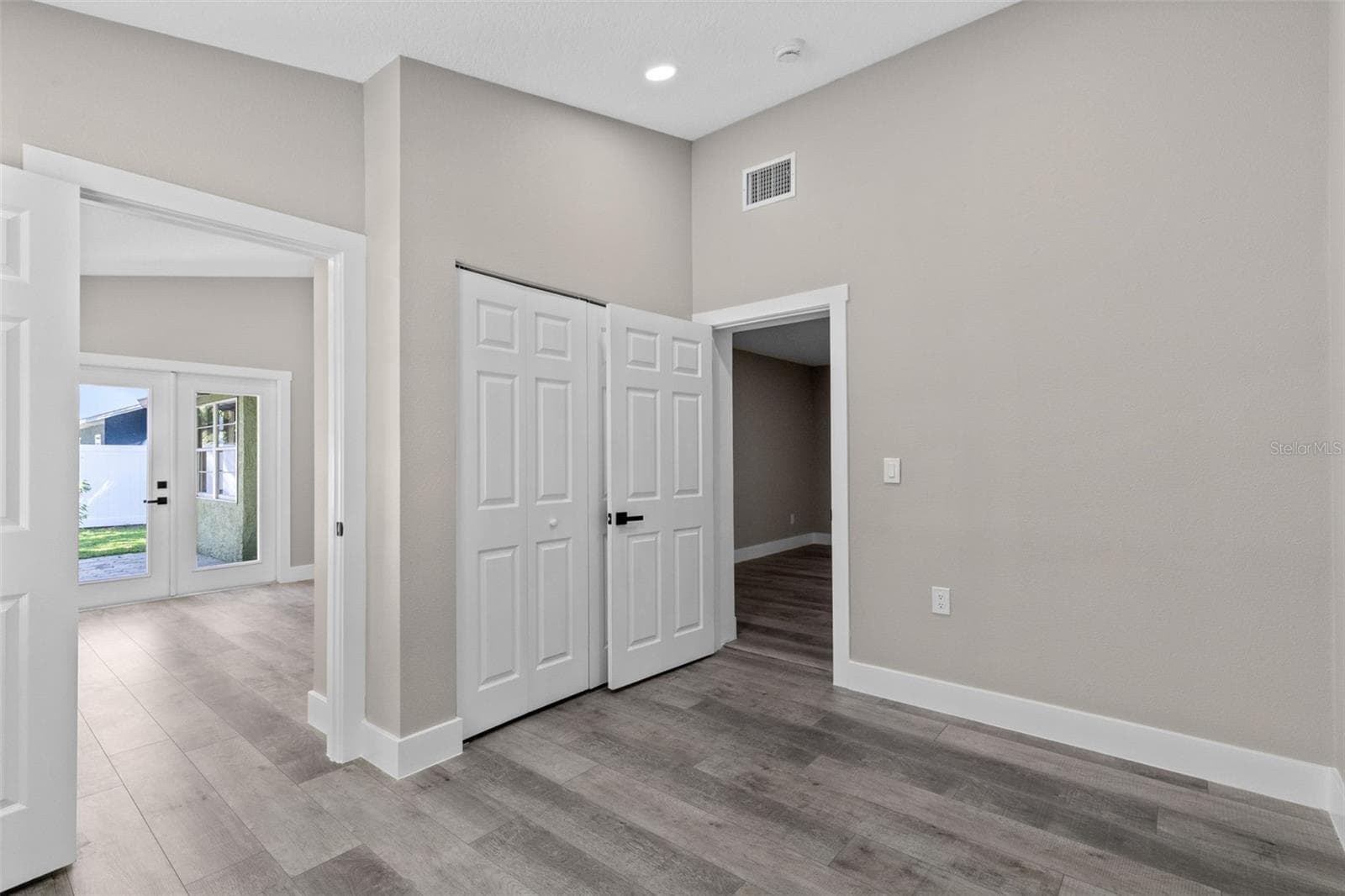 Single Family Residence at 910 WHISLER CT, ST CLOUD, photo 24 of 42