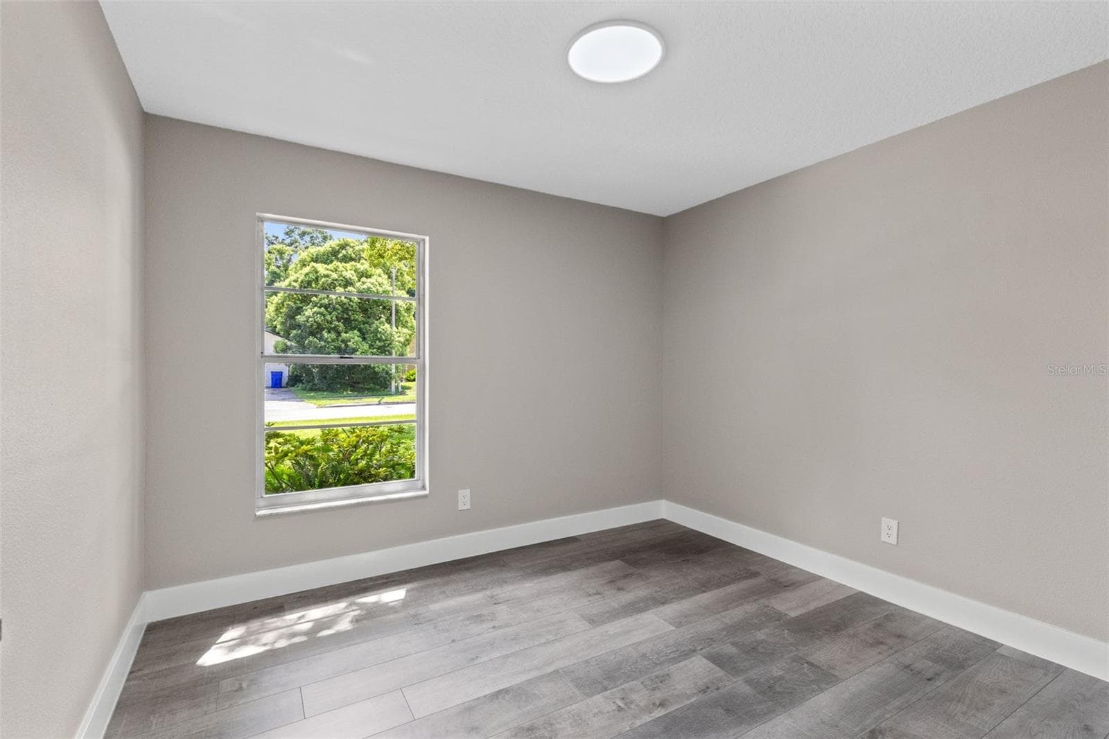 Single Family Residence at 910 WHISLER CT, ST CLOUD, photo 27 of 42