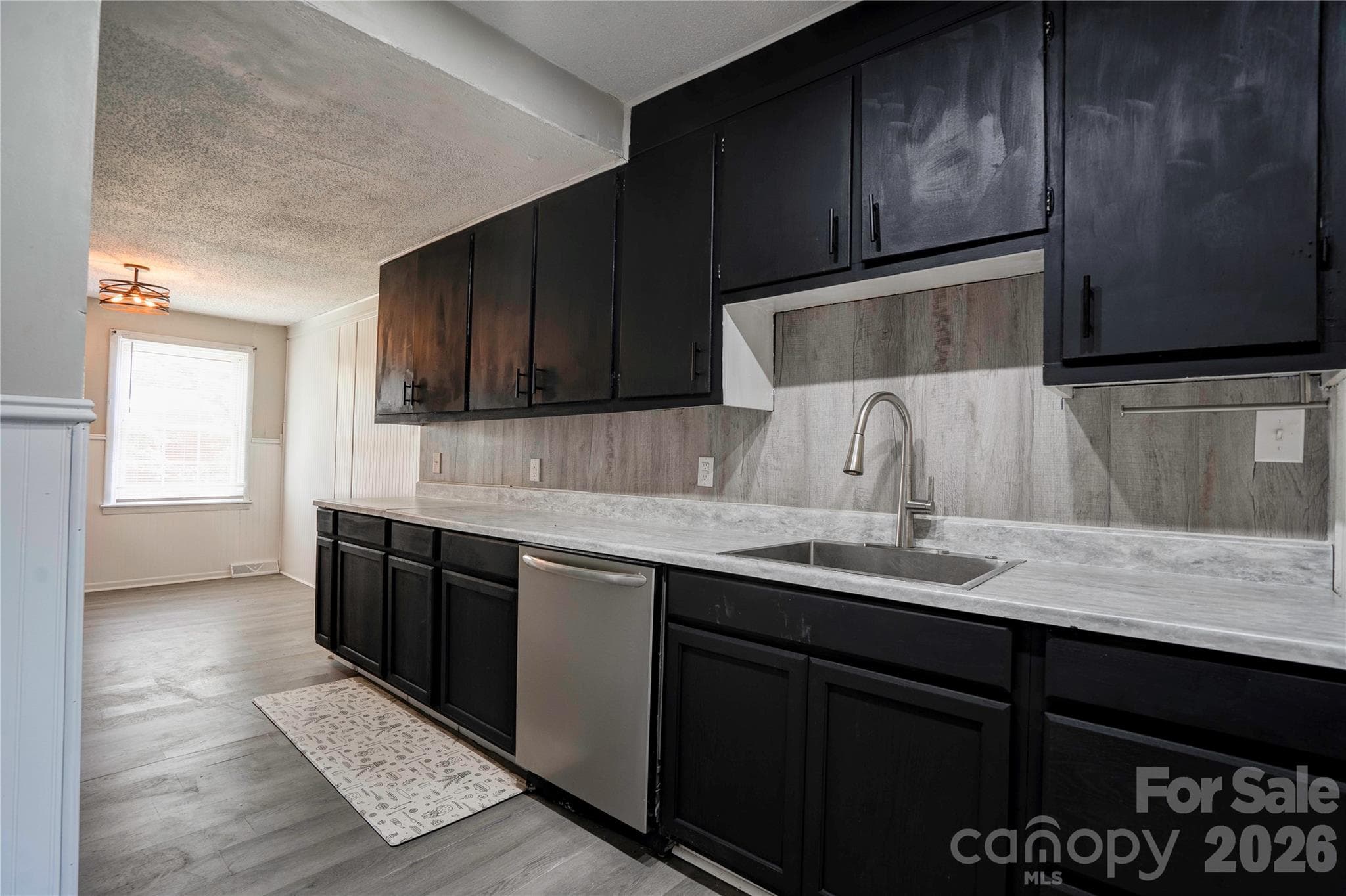 Kitchen - 605 Meadowbrook Road, Kings Mountain