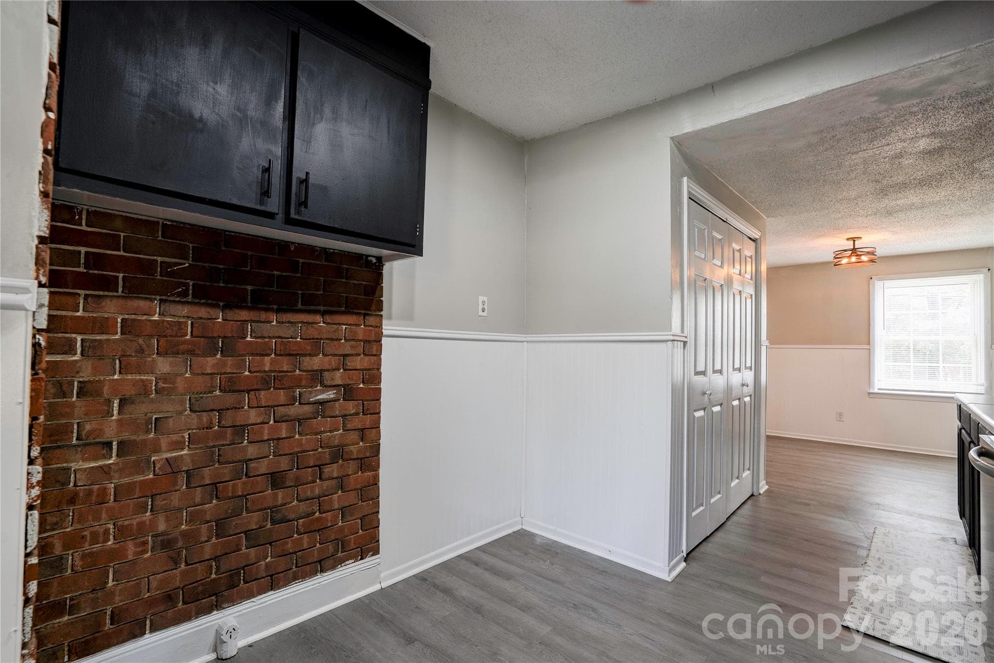 Kitchen - 605 Meadowbrook Road, Kings Mountain