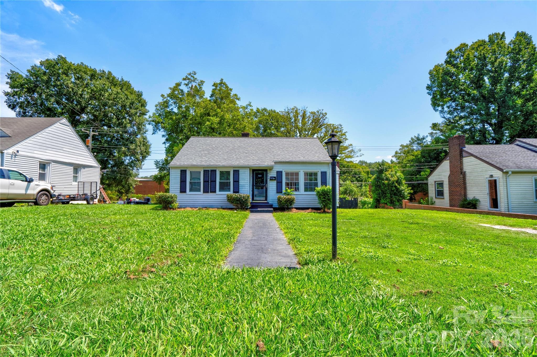 Front - 605 Meadowbrook Road, Kings Mountain
