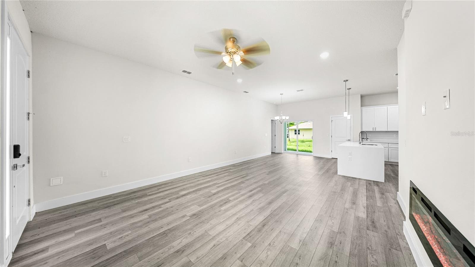 Single Family Residence at 18374 ELGIN AVE, PORT CHARLOTTE, photo 9 of 72