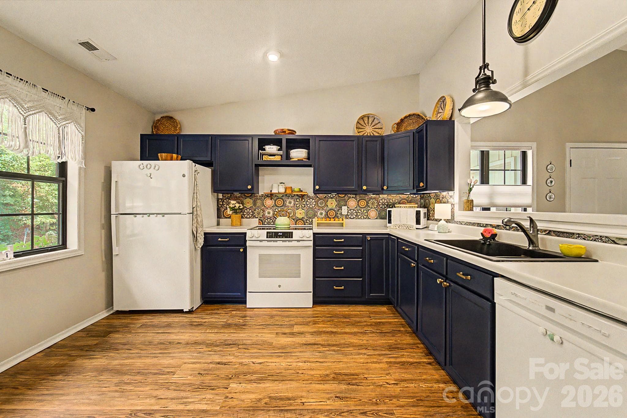 Townhouse at 16A Willow View Drive, Franklin, photo 6 of 24