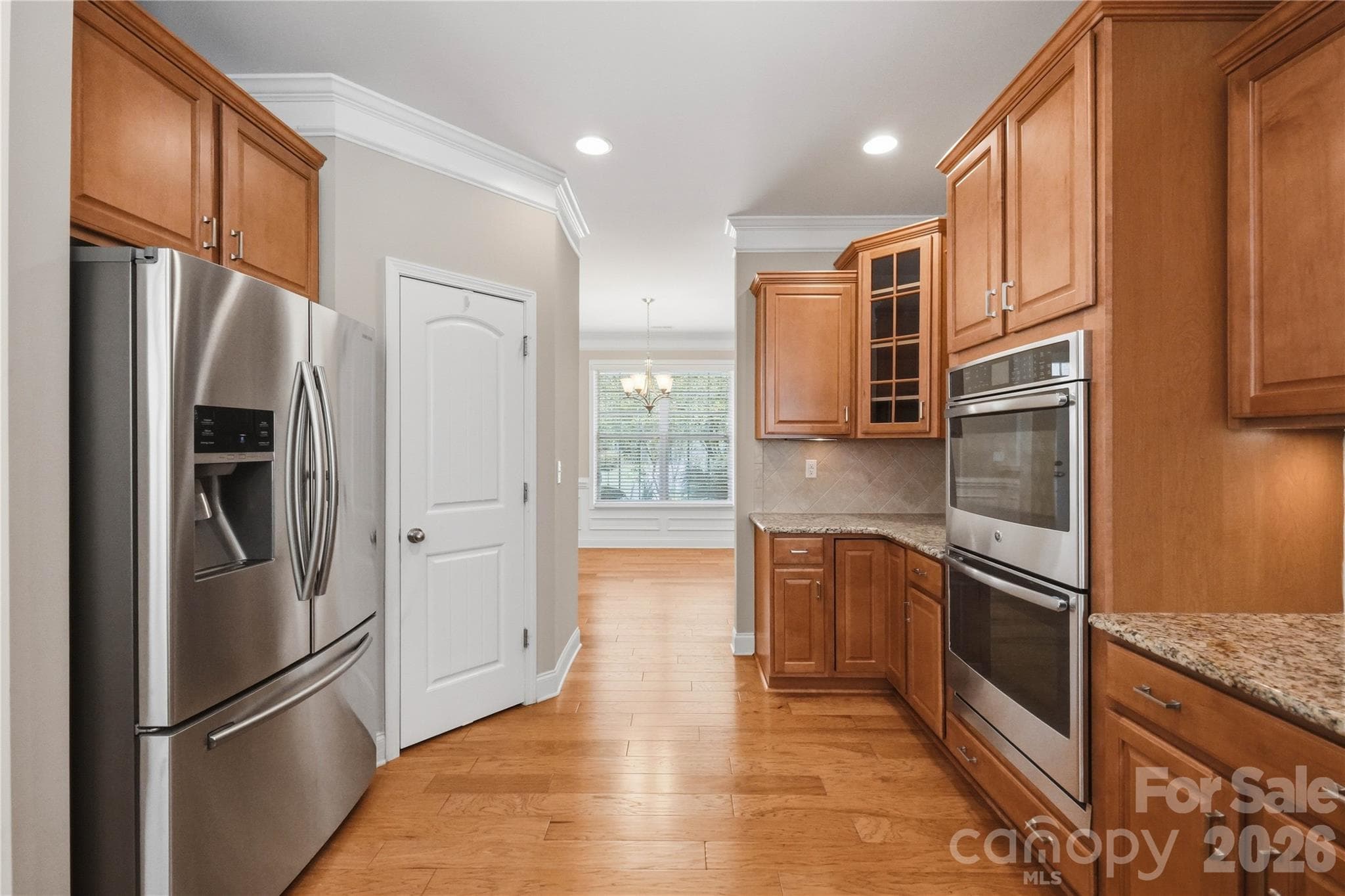 Single Family Residence at 10817 Bere Island Drive, Charlotte, photo 10 of 47