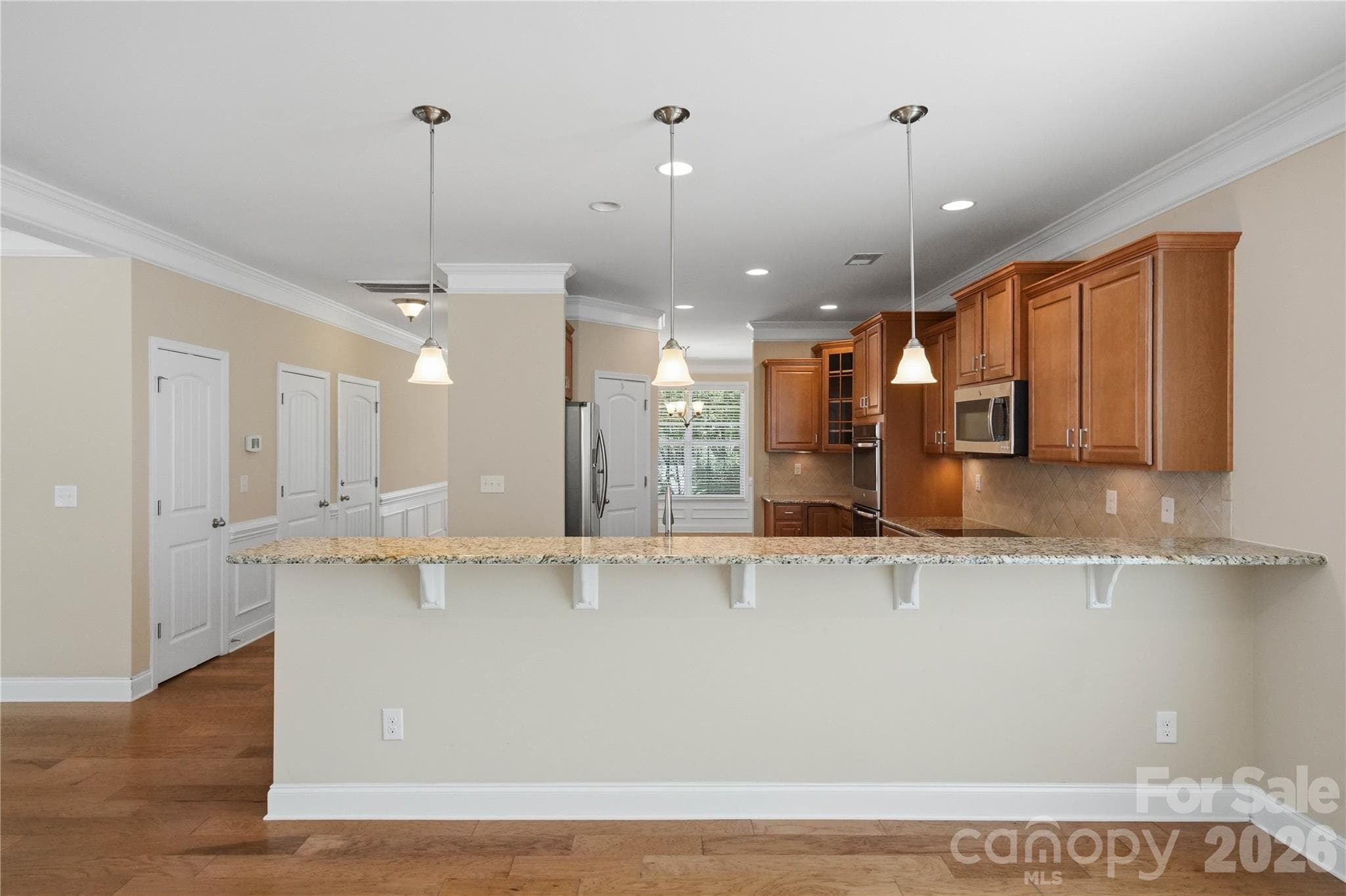 Single Family Residence at 10817 Bere Island Drive, Charlotte, photo 14 of 47