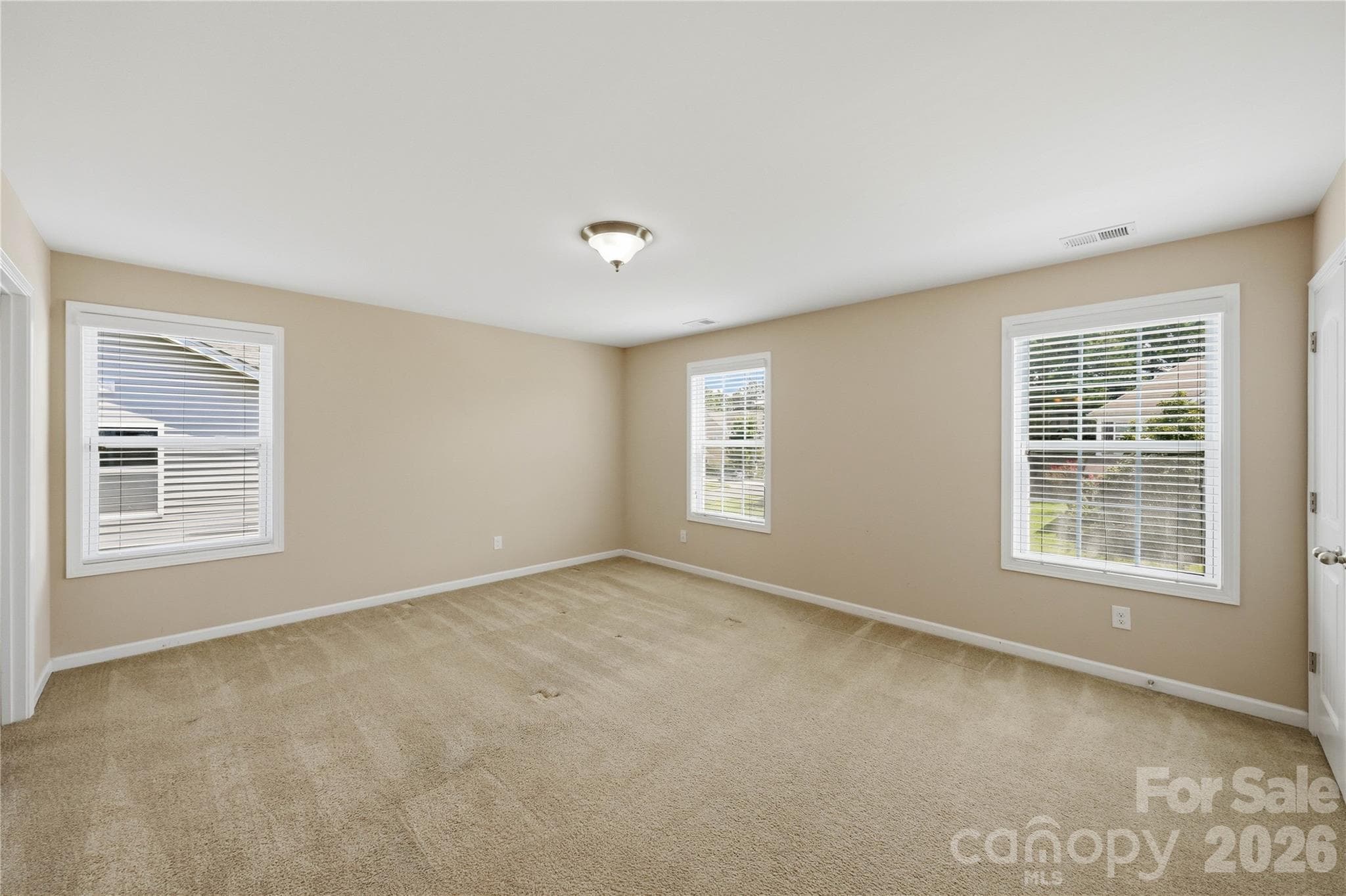 Single Family Residence at 10817 Bere Island Drive, Charlotte, photo 29 of 47