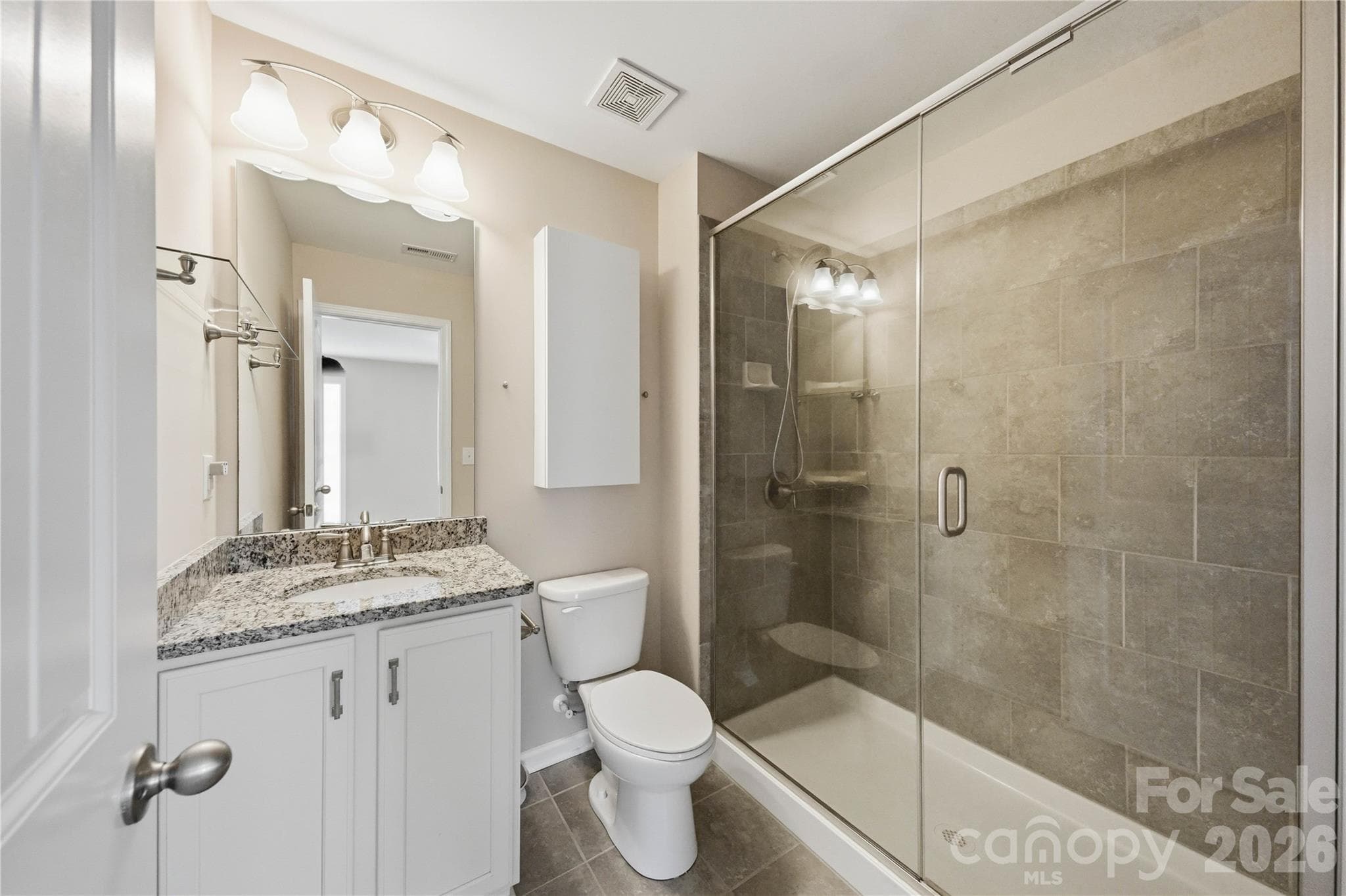 Single Family Residence at 10817 Bere Island Drive, Charlotte, photo 32 of 47