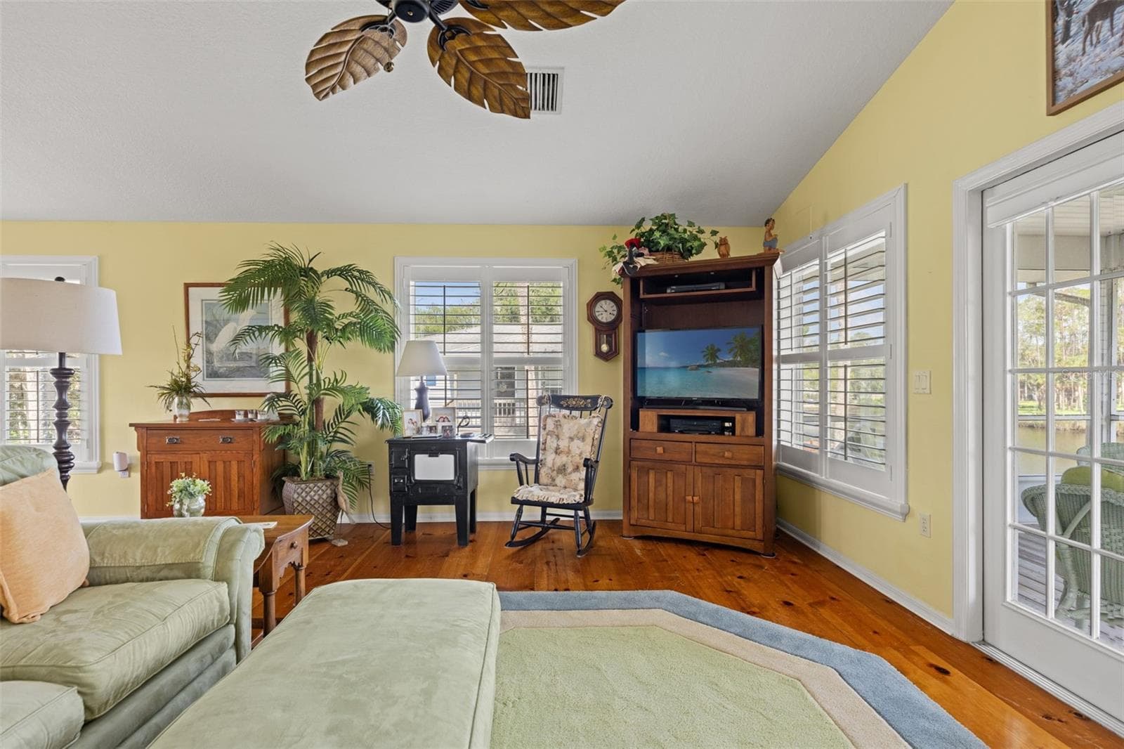 Single Family Residence at 5350 FELKER DR, WEEKI WACHEE, photo 8 of 42