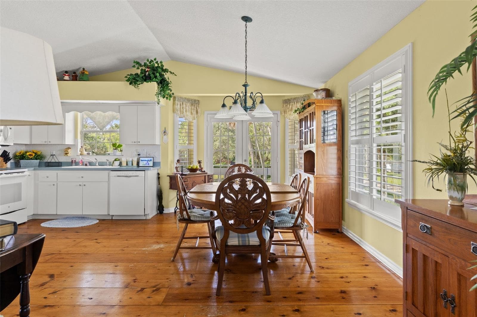Single Family Residence at 5350 FELKER DR, WEEKI WACHEE, photo 19 of 42