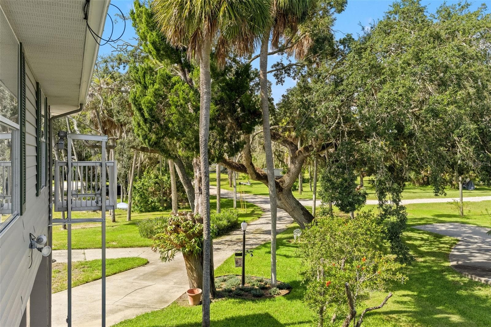 Single Family Residence at 5350 FELKER DR, WEEKI WACHEE, photo 32 of 42