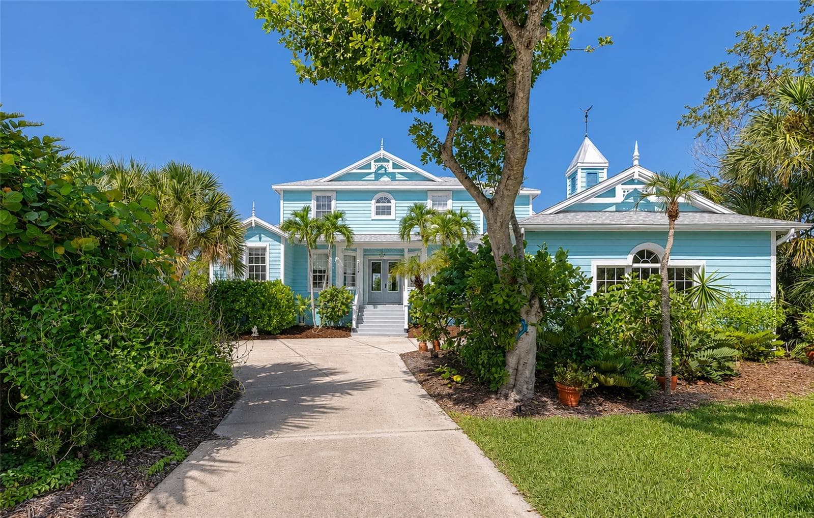 Single Family Residence at 5334 CALLE FLORIDA, SARASOTA, photo 2 of 58